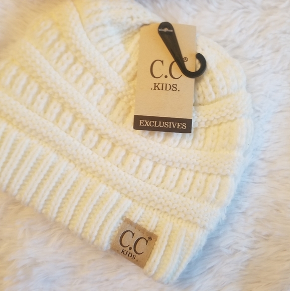 C.C Kids Ivory Beanie - Picture 2 of 3